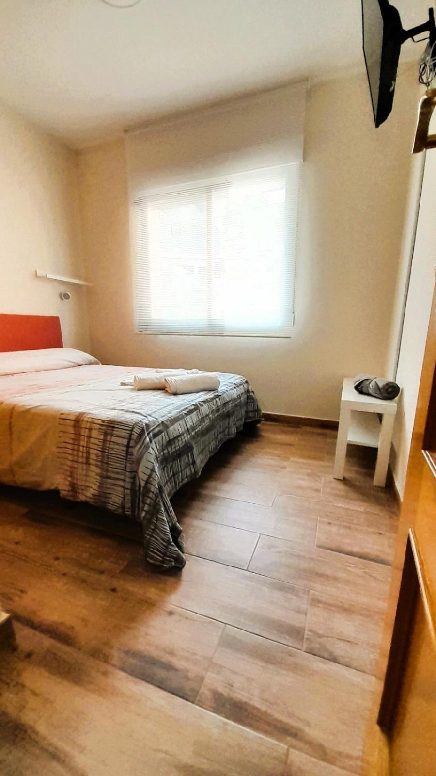 La Casona Apartment Serranillos Екстериор снимка