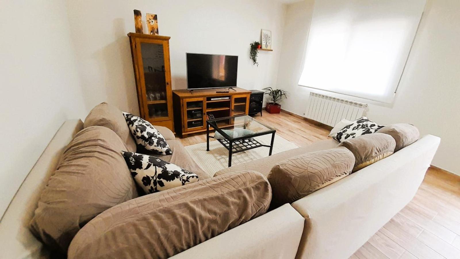 La Casona Apartment Serranillos Екстериор снимка