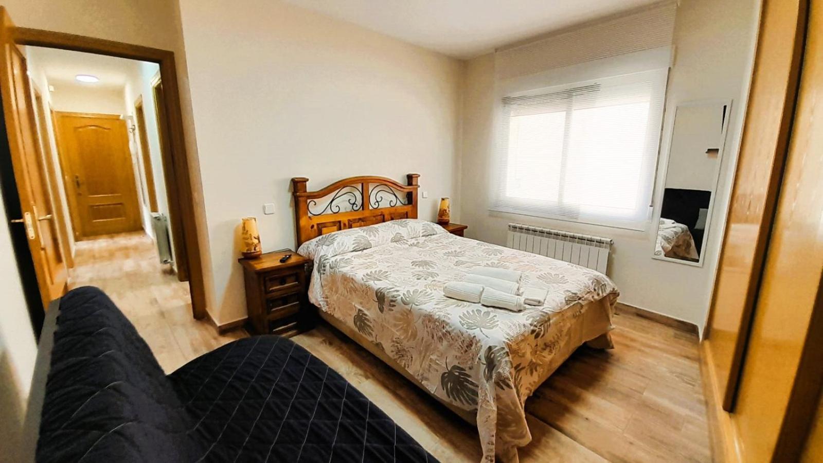 La Casona Apartment Serranillos Екстериор снимка