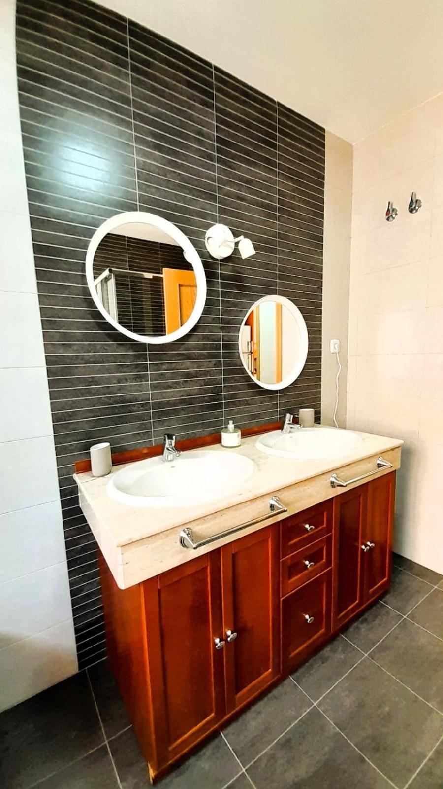 La Casona Apartment Serranillos Екстериор снимка