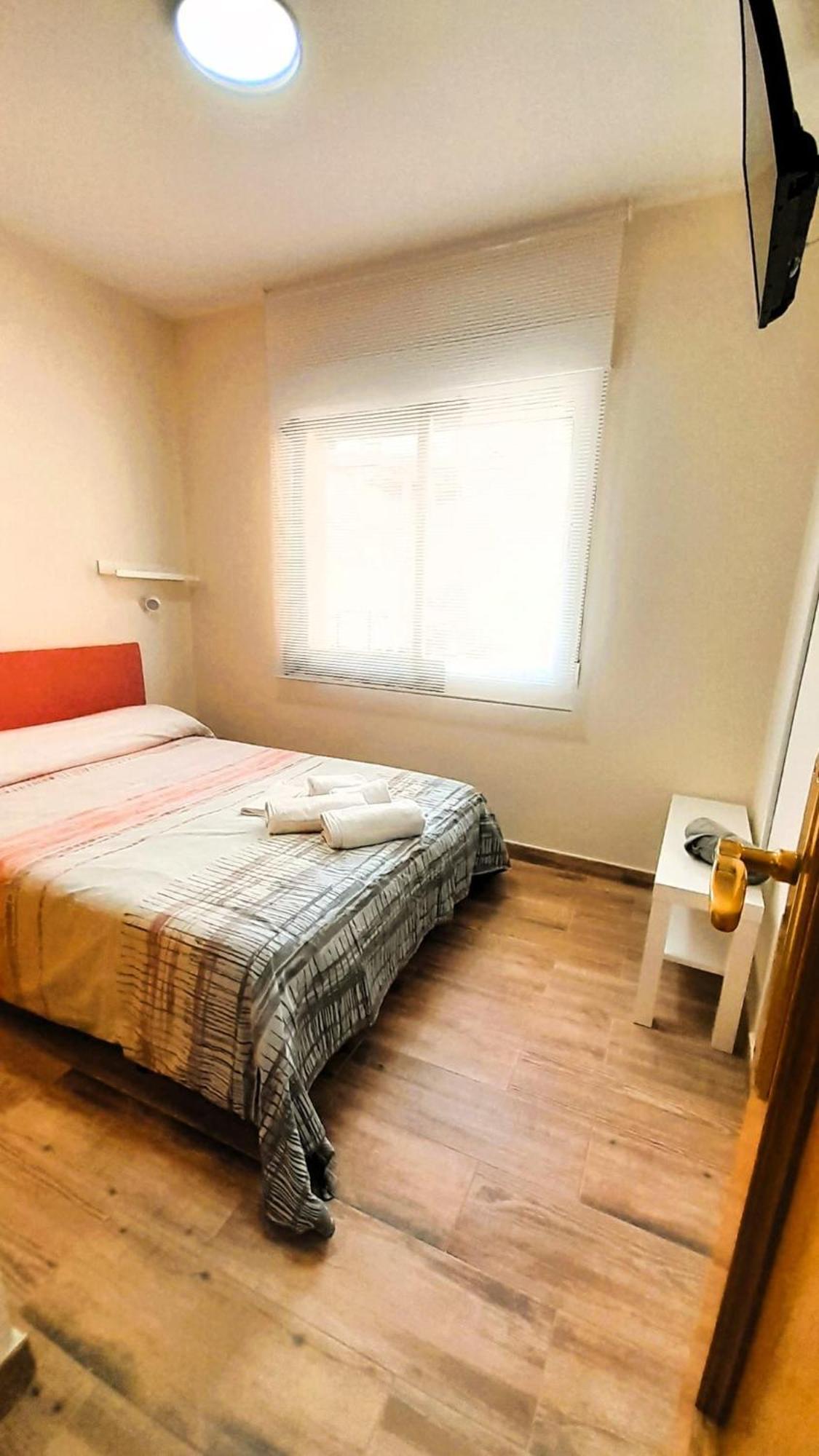 La Casona Apartment Serranillos Екстериор снимка